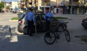 Read more about the article Polici grushton të riun në Mitrovicë, kapiteni i Policisë tallet me gazetarët